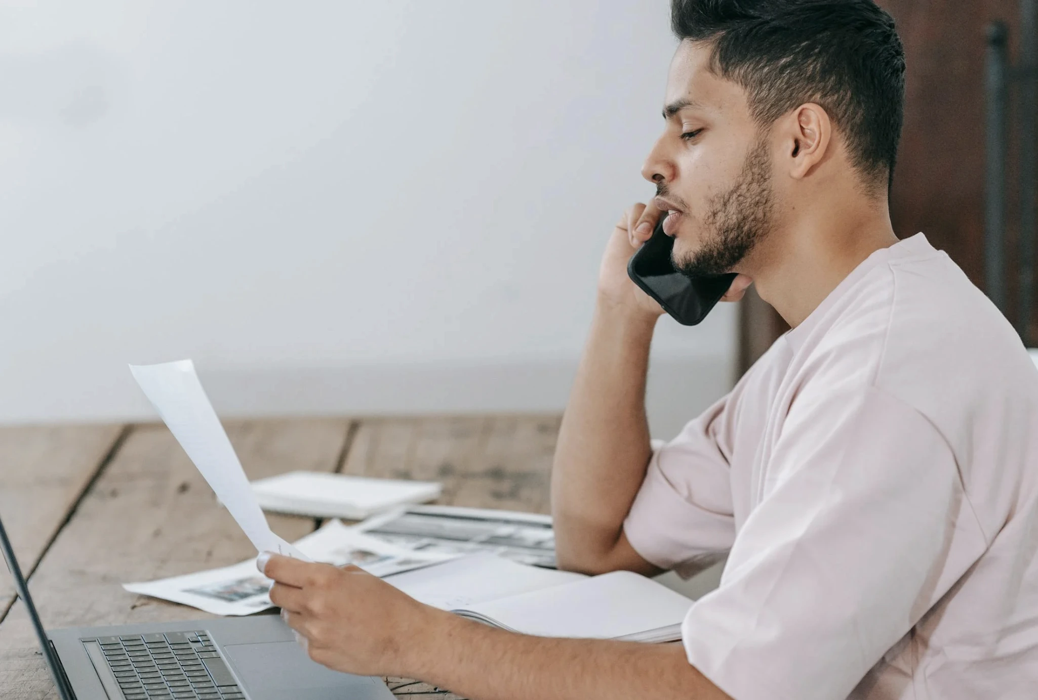 Online contract review