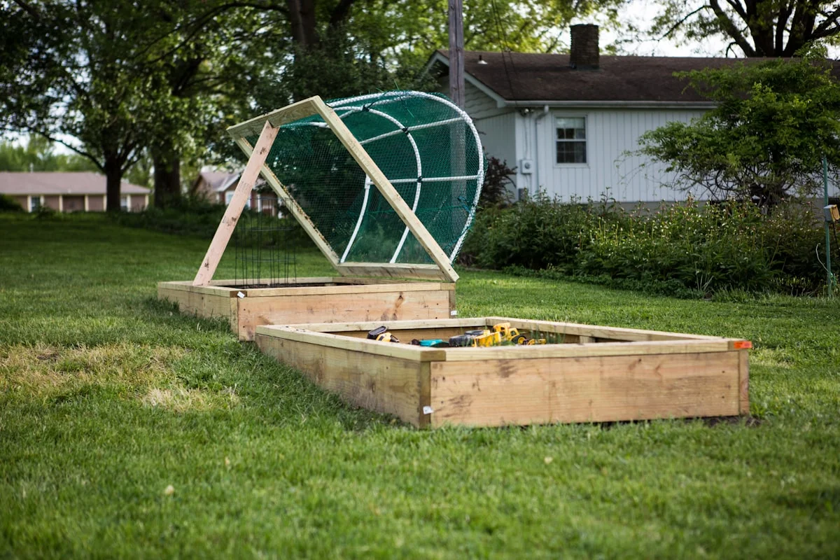 how to build a raised garden bed on a budget - Raised Garden Beds