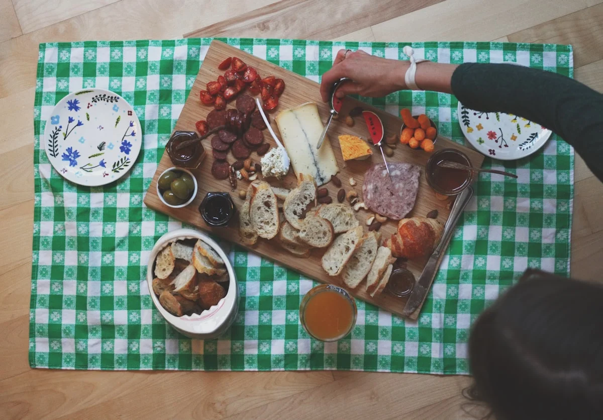 how to plan a vegan picnic menu for family - None
