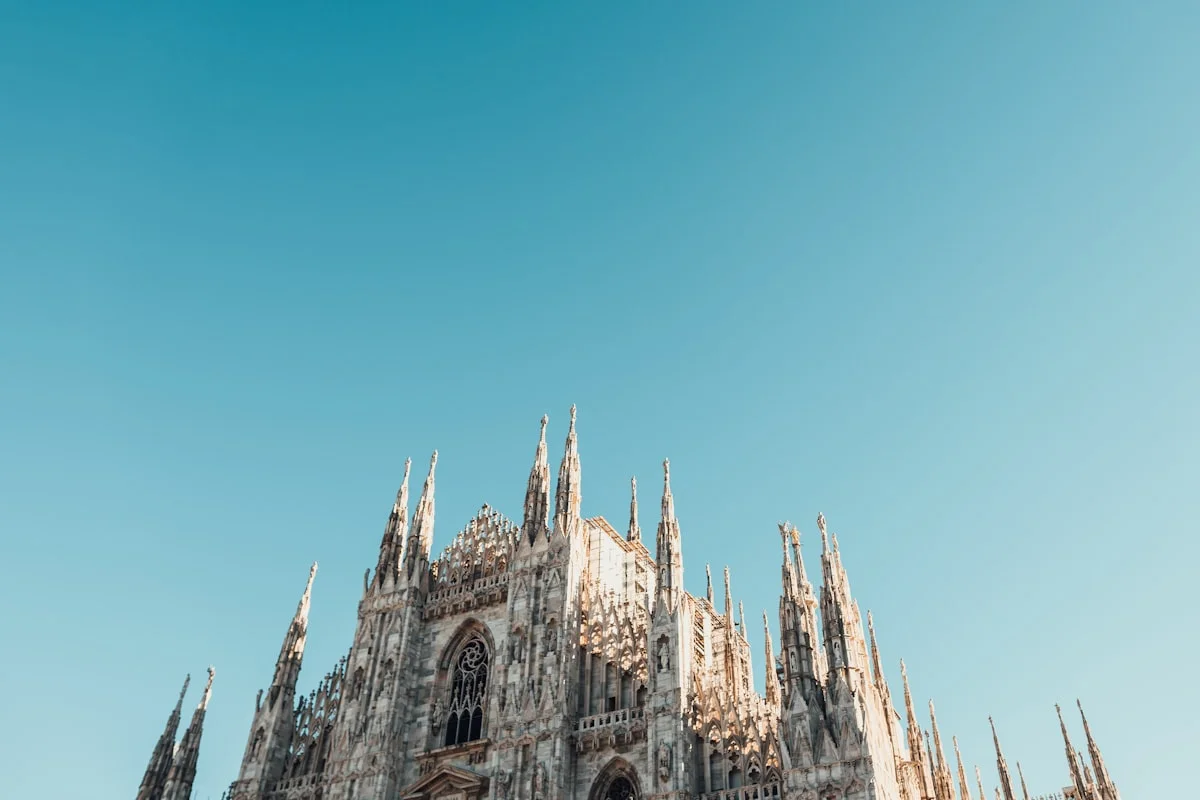 packing list for a two-week road trip in milan - None