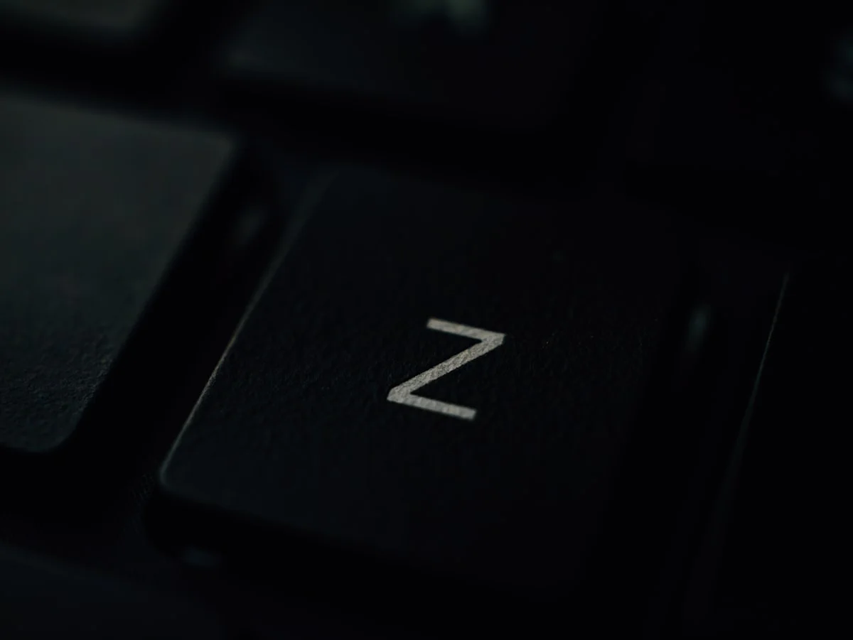 Growth chart showing .xyz domain registration trends through 2025